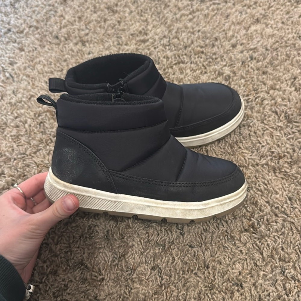 Kids Cat & Jack Black Boots